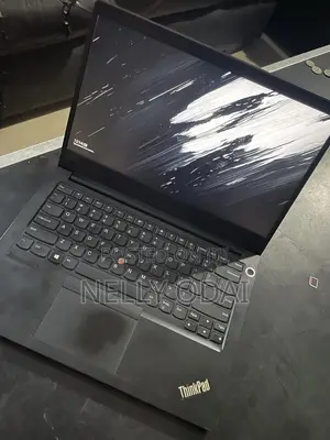 Laptop Lenovo ThinkPad E14 Gen 1 8GB Intel Core i5 SSD 256GB