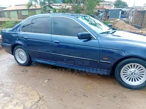 BMW 5 Series 2000 Blue