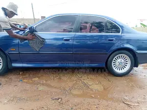 BMW 5 Series 2000 Blue