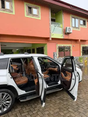 Toyota Highlander 2022 White