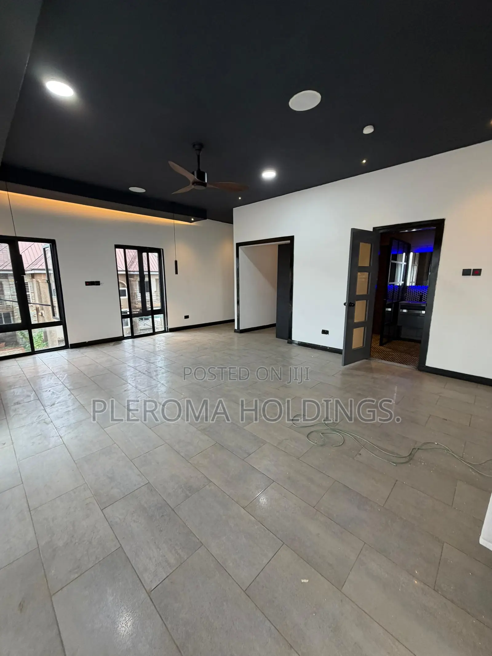 3bdrm Duplex in East Legon for sale