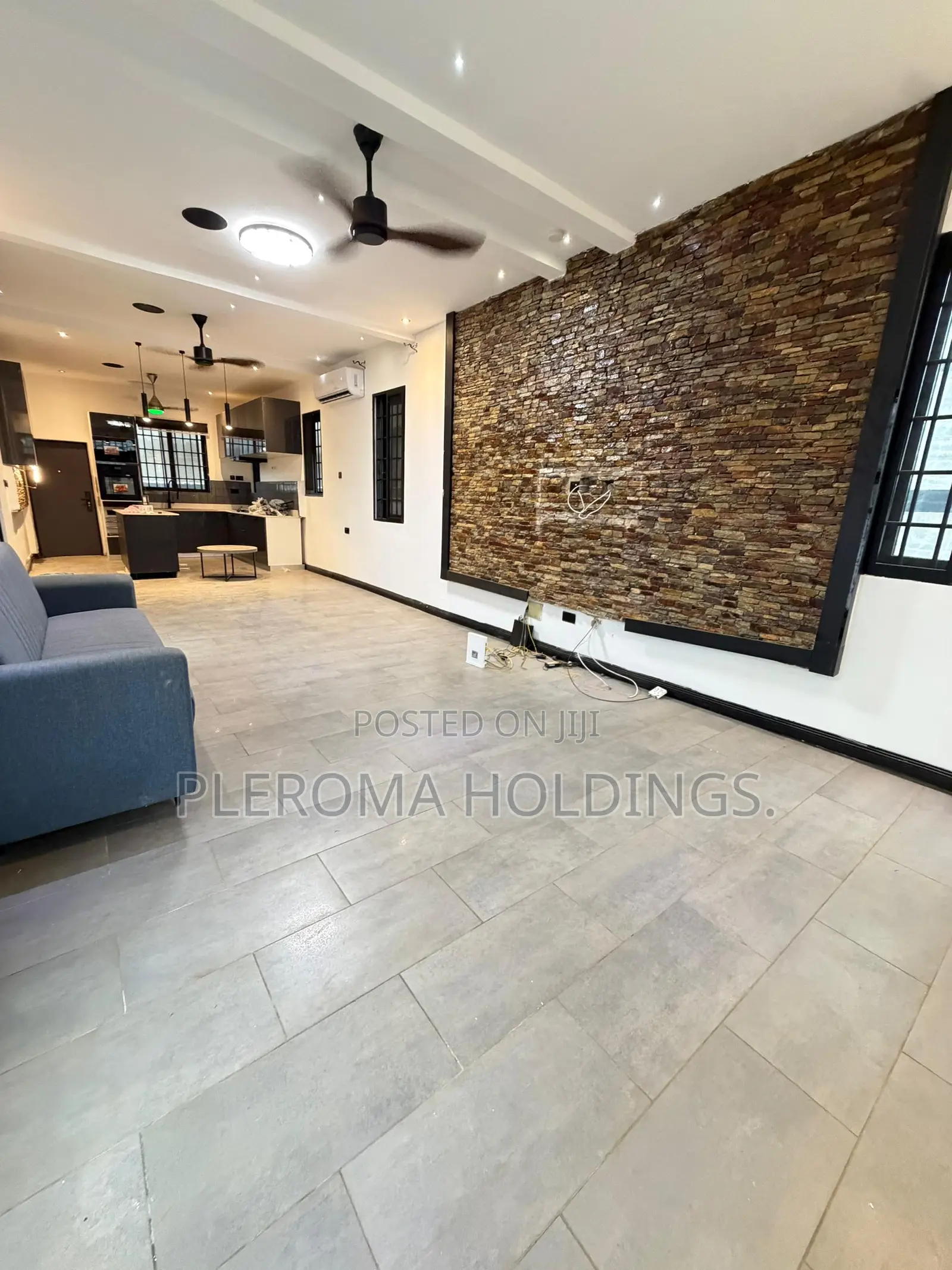 3bdrm Duplex in East Legon for sale