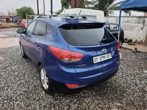 Hyundai Tucson 2013 Blue