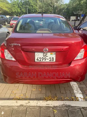 Nissan Versa 1.6 SL 2016 Red