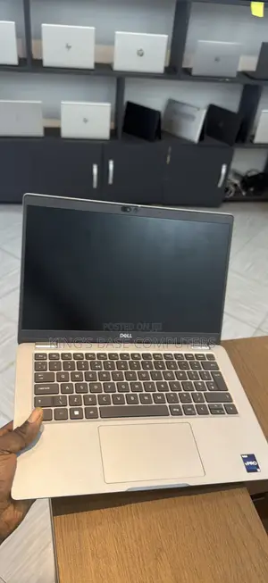 Laptop Dell Latitude 5340 8GB Intel Core i5 SSD 512GB