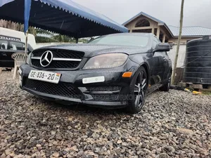 Mercedes-Benz C300 2009 Black