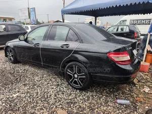 Mercedes-Benz C300 2009 Black