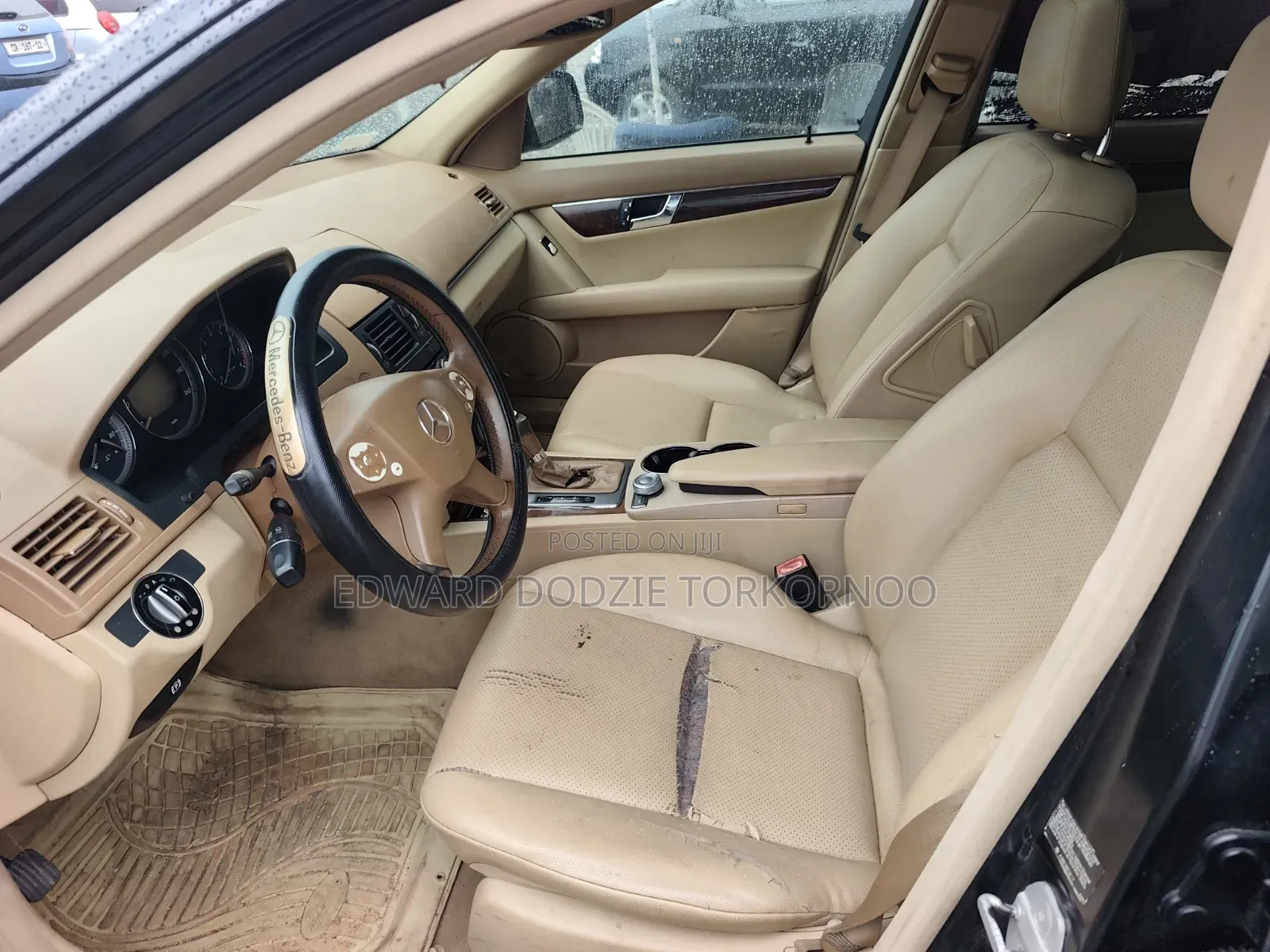 Mercedes-Benz C300 2009 Black