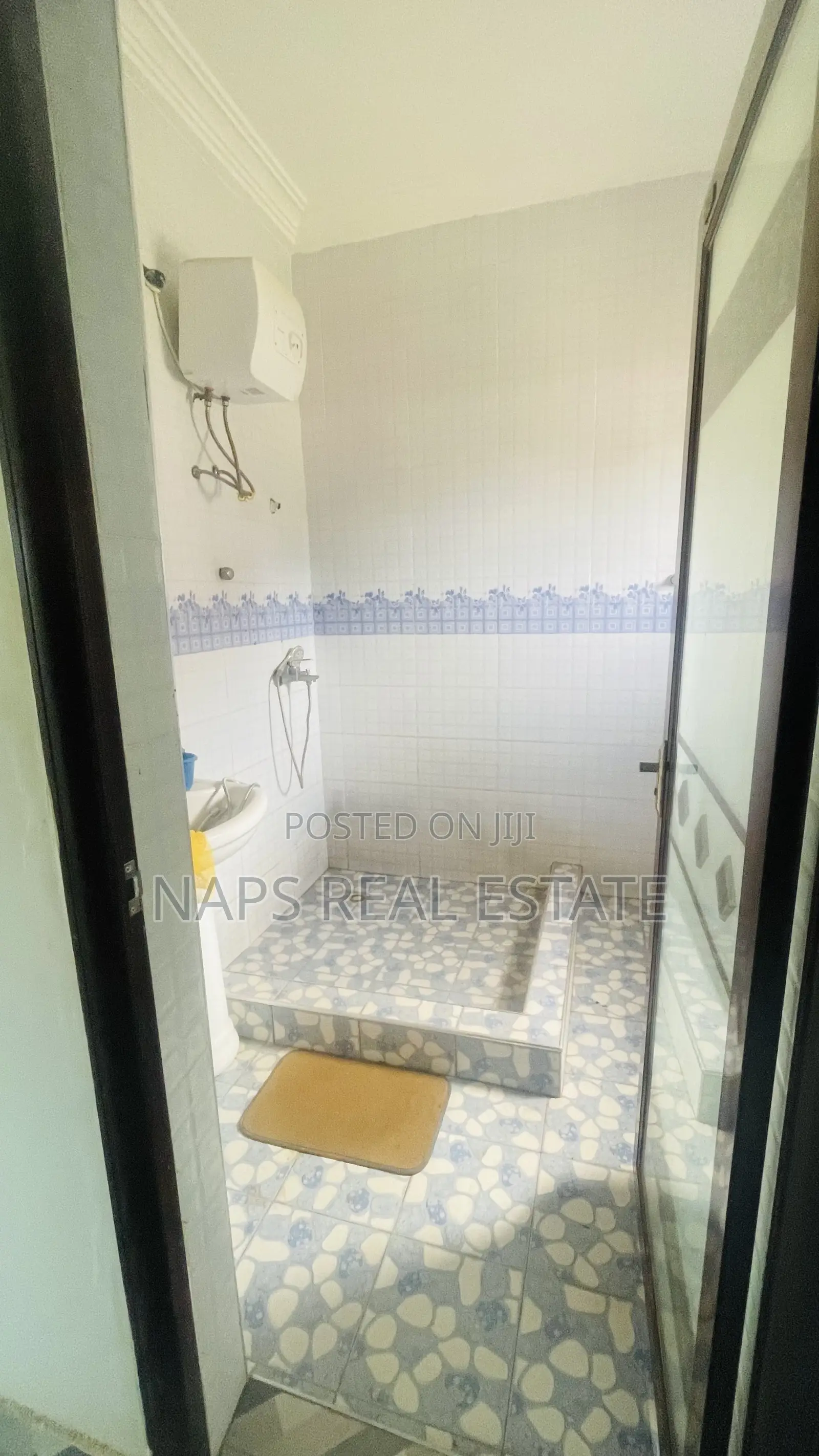 3bdrm House in Nap'S Real Estate, Awutu Senya East Municipal for rent