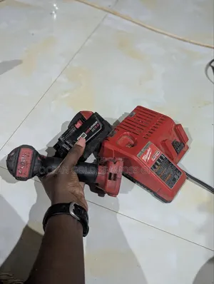 Milwaukee M18 Cordless Drill/Driver and Impact Driver With Charger