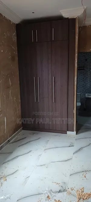 Experienced Carpenter