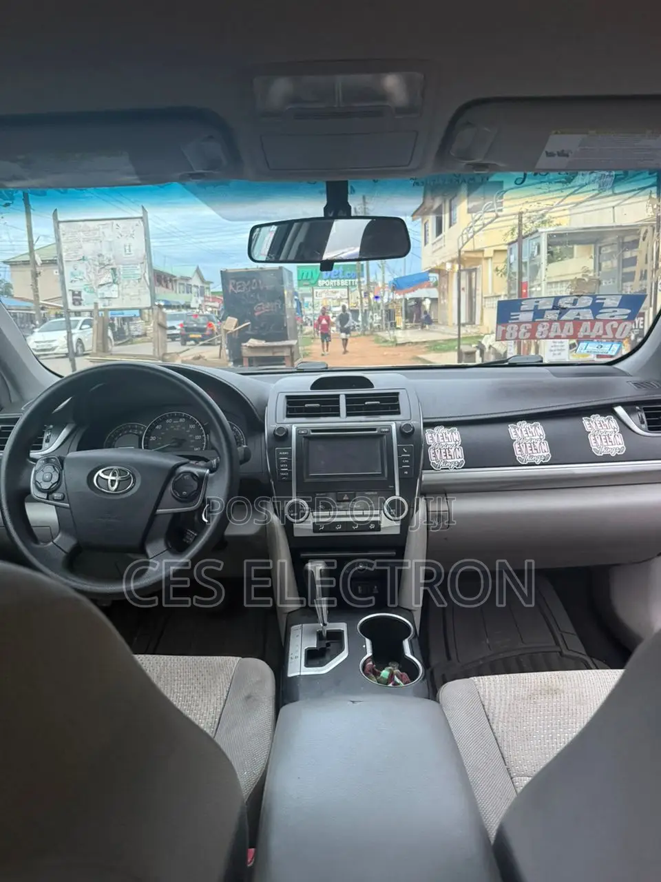 Toyota Camry SE 4dr Sedan (2.5L 4cyl 6A) 2012 Silver