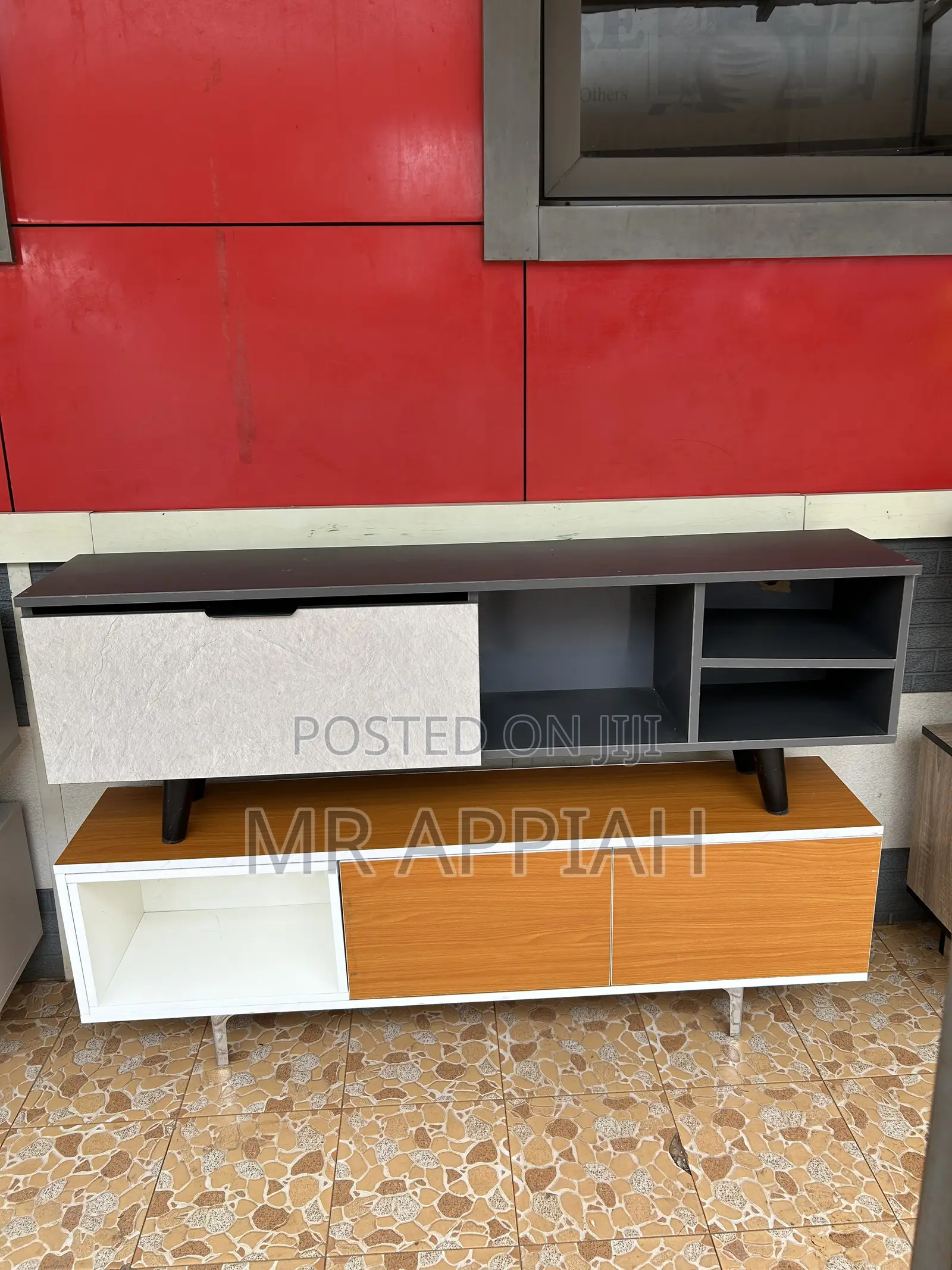 Tv Stand Made With Foreign Laminated Plywood