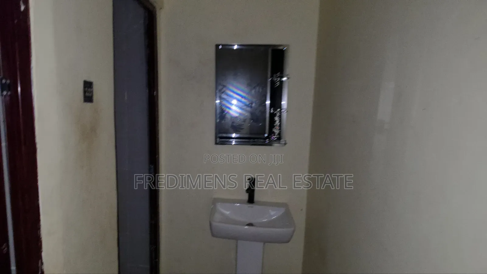 1bdrm Apartment in Fredimens Real, Afigya-Kwabre for rent
