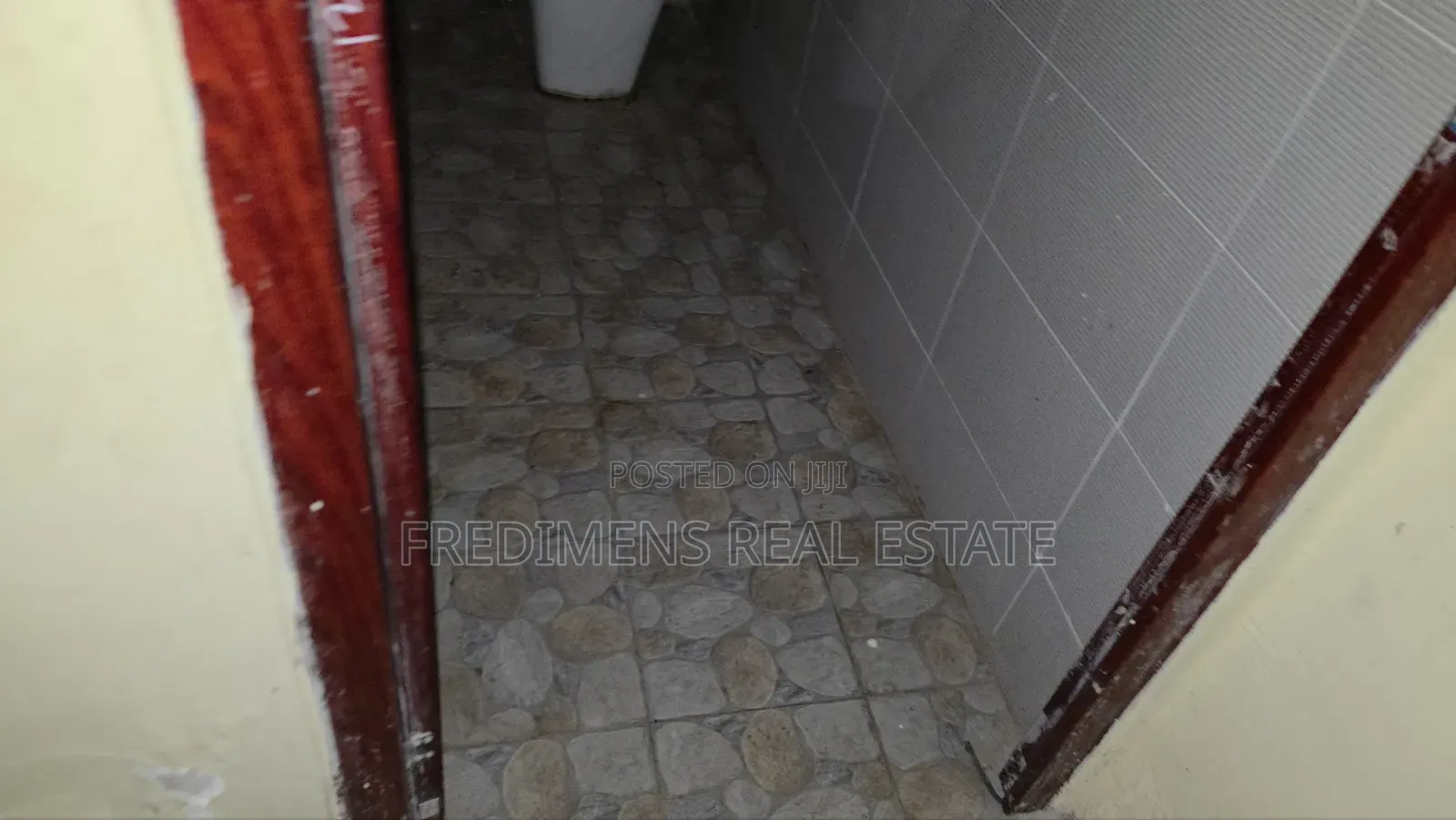 1bdrm Apartment in Fredimens Real, Afigya-Kwabre for rent