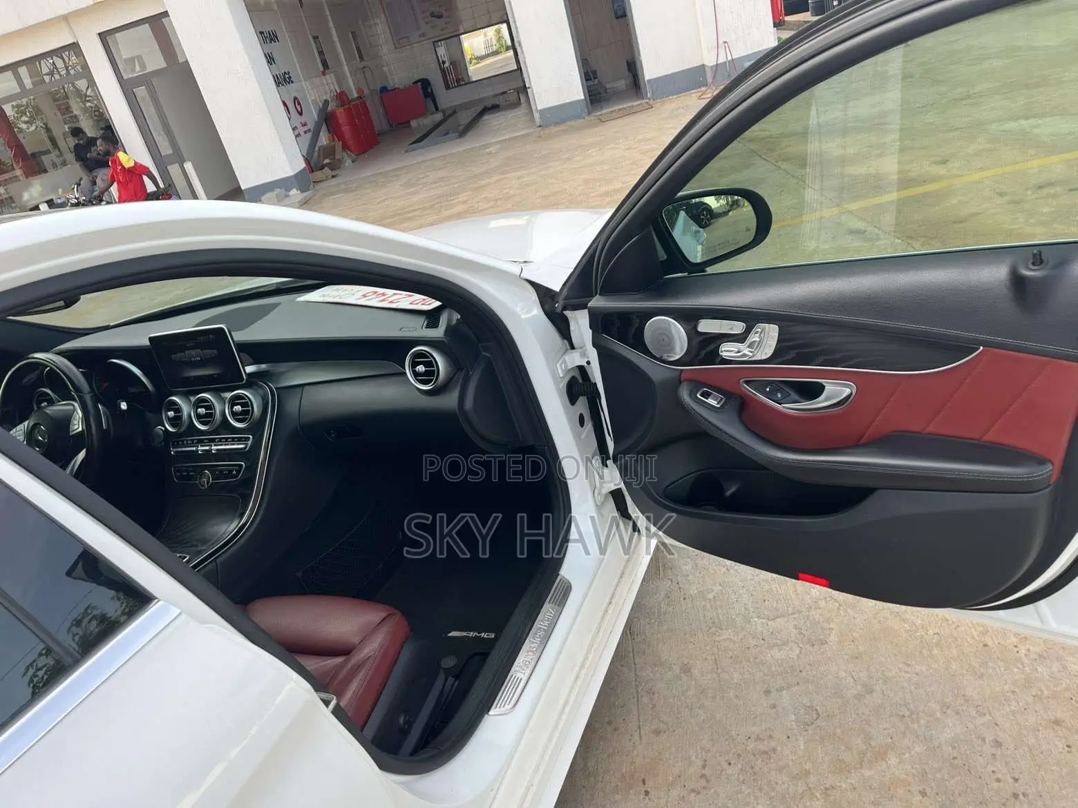 Mercedes-Benz C300 2017 White