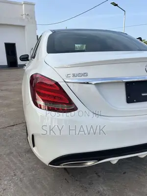 Mercedes-Benz C300 2017 White