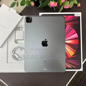 Apple iPad Pro 12.9 (2020) 128 GB Gray