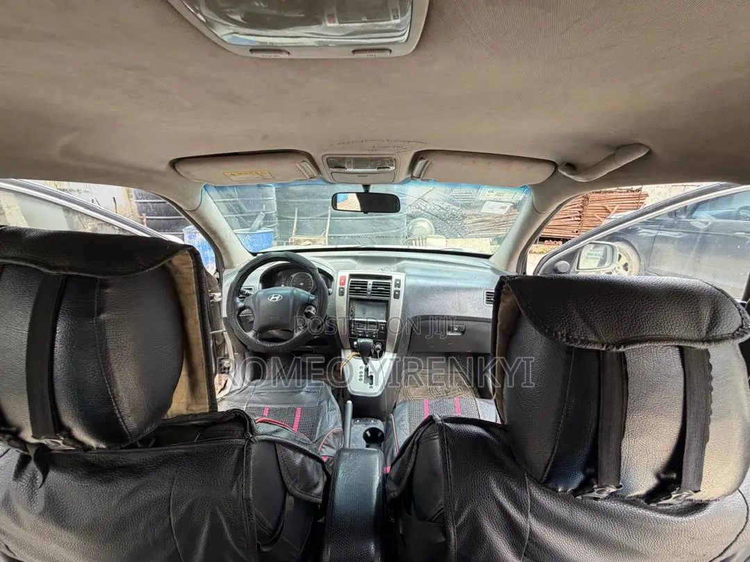 Hyundai Tucson GLS FWD 2008 Silver