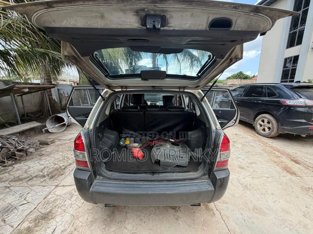 Hyundai Tucson GLS FWD 2008 Silver