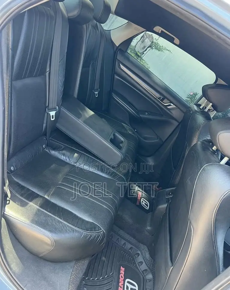 Honda Accord 2018 Blue