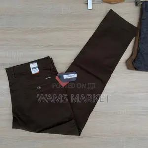 Delacruz Men’S Khaki Trousers