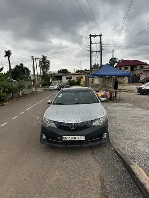 Toyota Camry 2012 Gray