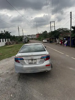 Toyota Camry 2012 Gray