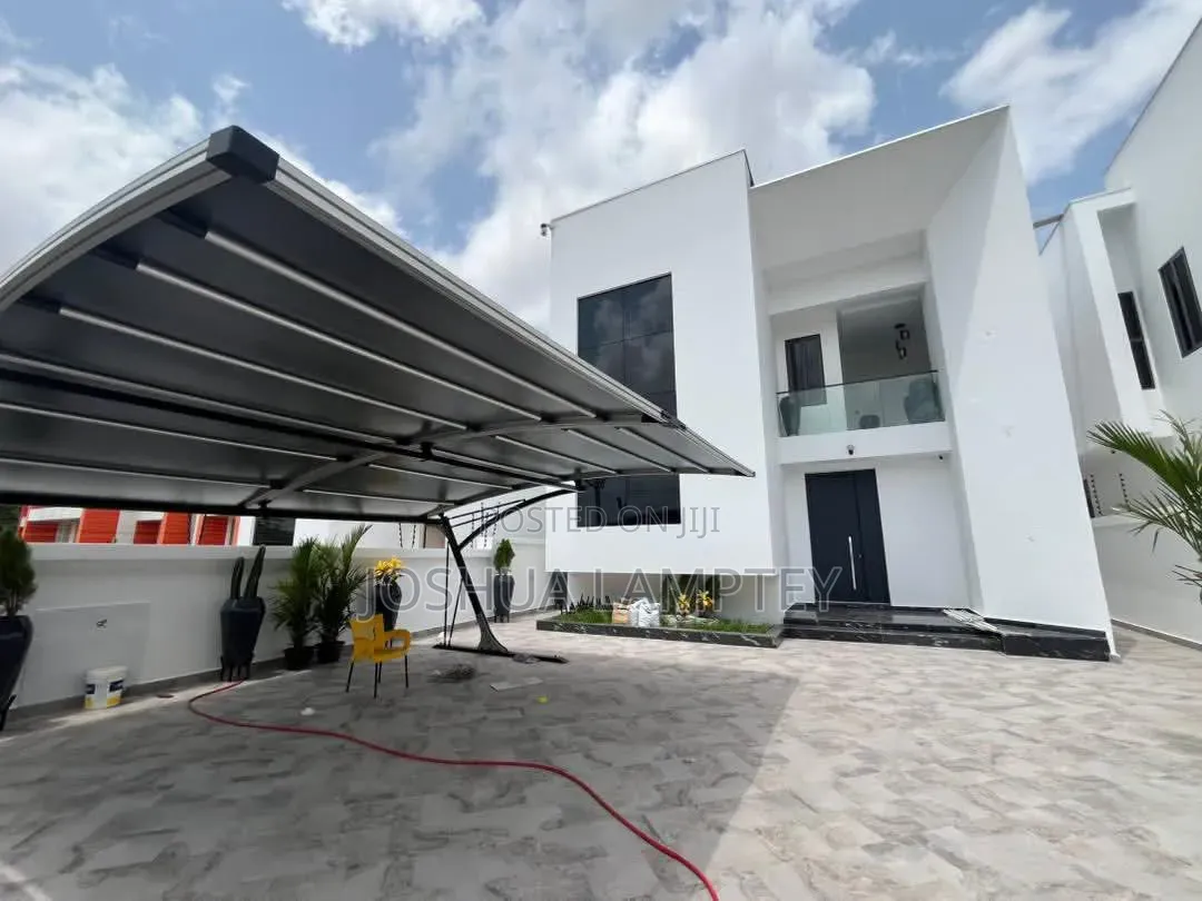 4bdrm House in Abelemkpe Estate, Methodist Church Area for rent