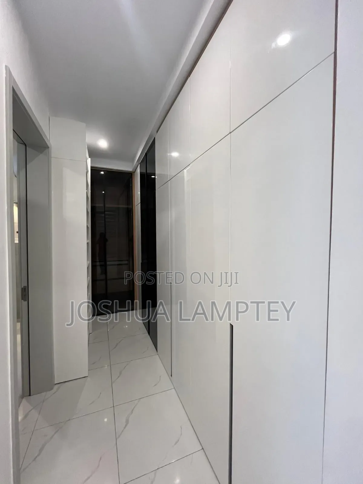 4bdrm House in Abelemkpe Estate, Methodist Church Area for rent