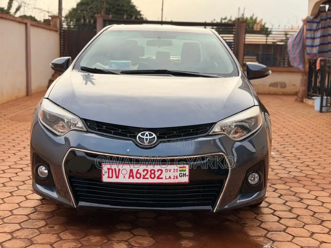 Toyota Corolla S Premium 4dr Sedan (1.8L 4cyl CVT) 2016 Gray