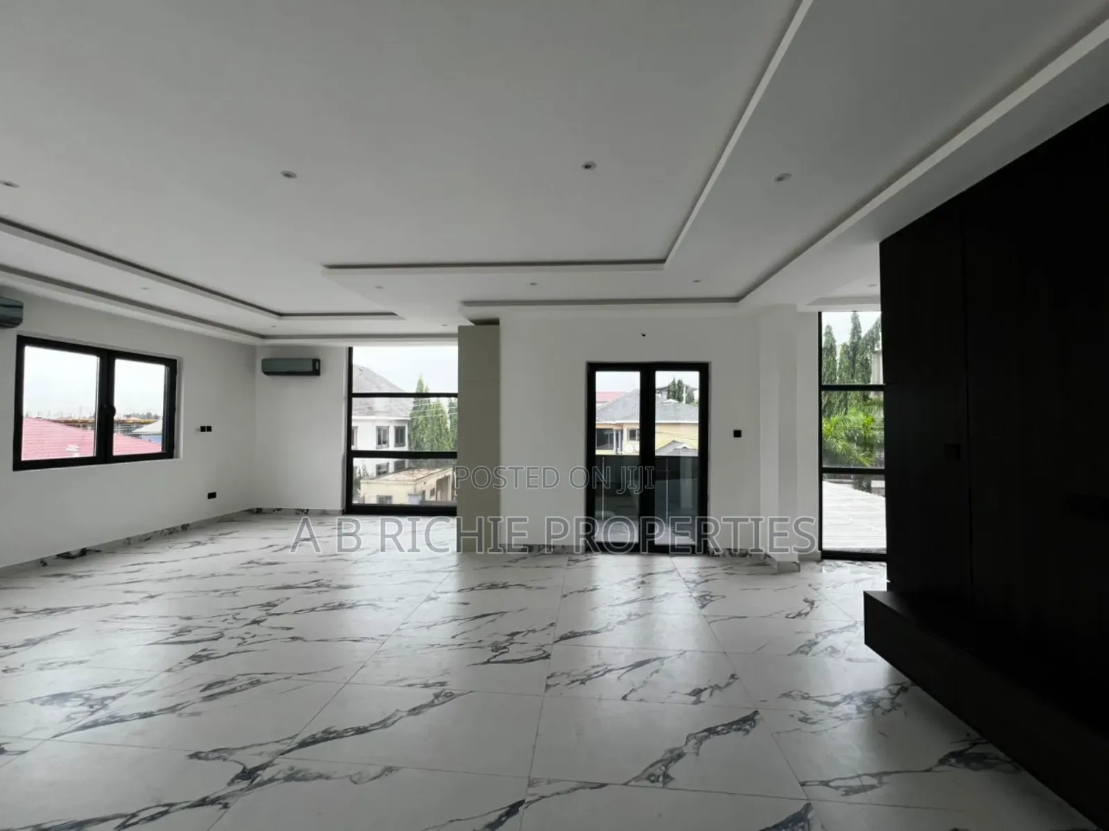 5bdrm House in Ab Richie Properties, American House for sale