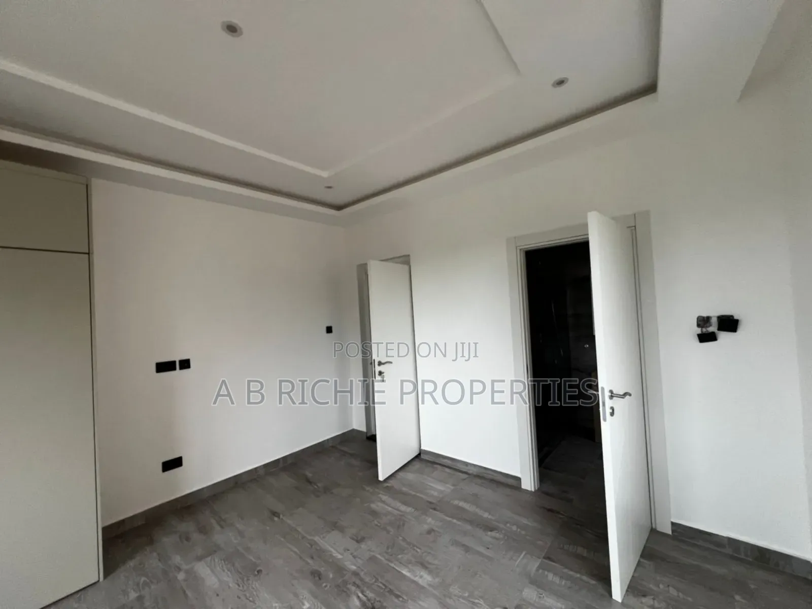 5bdrm House in Ab Richie Properties, American House for sale