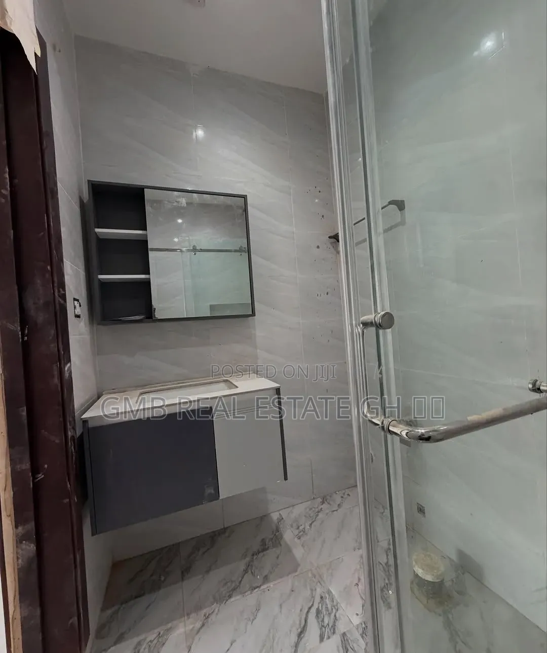 2bdrm House in Ashaley Botwe School for sale