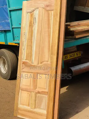 Single Face Wooden Doors