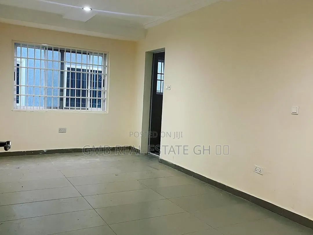 4bdrm House in Oyarifa, Ghana Flag for rent