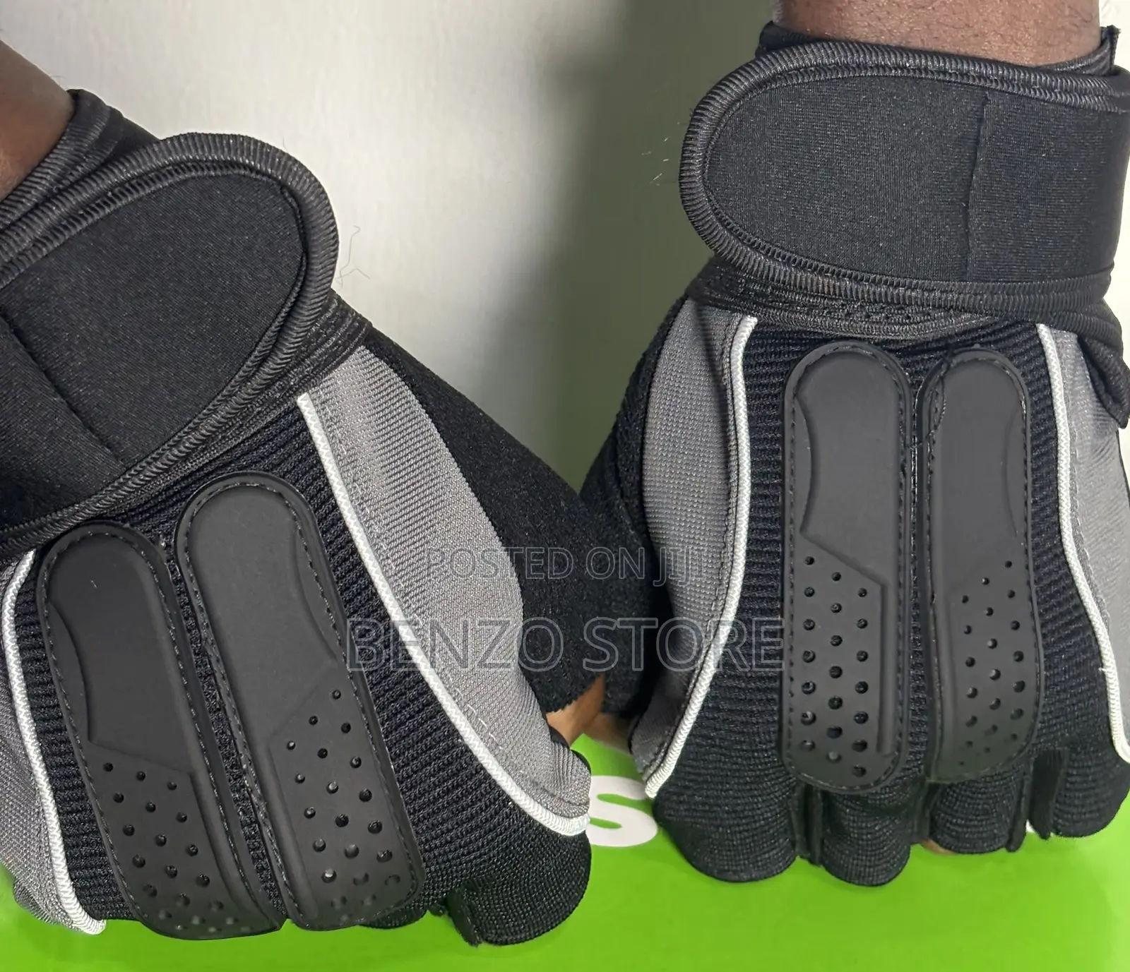Original Weight Lifting Gym Gloves With Strong Grip