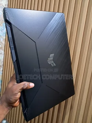 Laptop Asus TUF Gaming A17 16GB AMD Ryzen 7 SSD 512GB