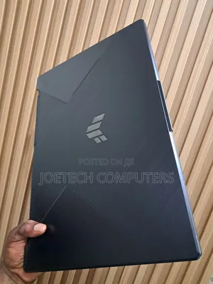 Laptop Asus TUF Gaming A17 16GB AMD Ryzen 7 SSD 512GB