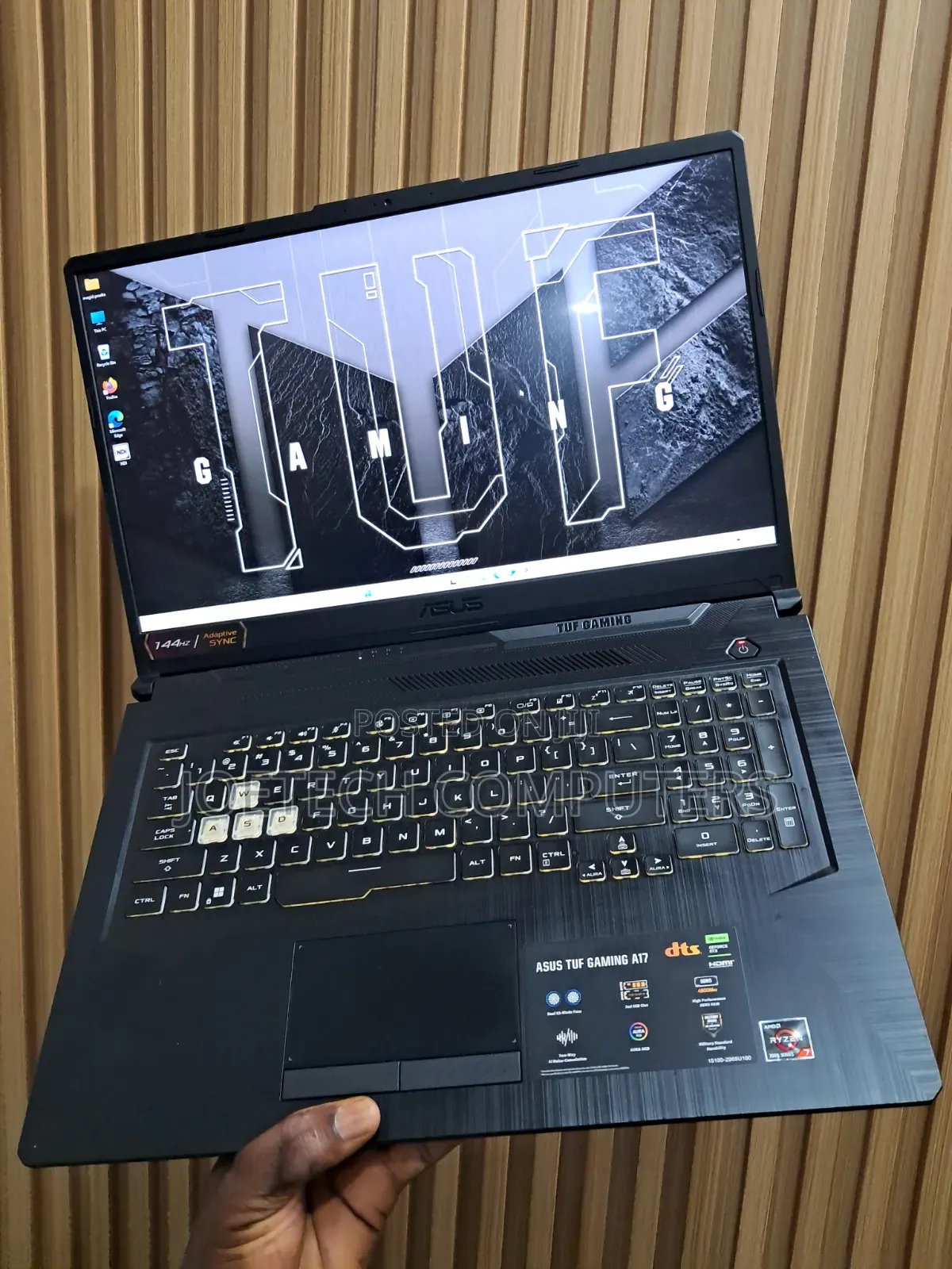Laptop Asus TUF Gaming A17 16GB AMD Ryzen 7 SSD 512GB