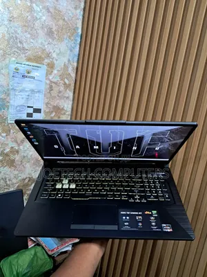Laptop Asus TUF Gaming A17 16GB AMD Ryzen 7 SSD 512GB