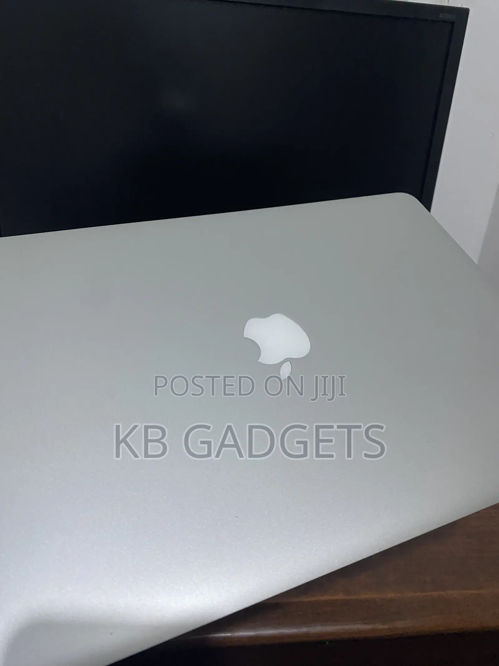 Laptop Apple MacBook Pro 2015 16GB Intel Core i7 SSD 256GB