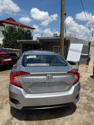 Honda Civic EX 4dr Sedan (2.0L 4cyl) 2017 Silver