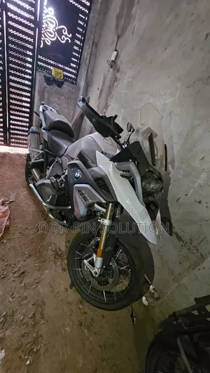 BMW R1250GS 2023 Gray