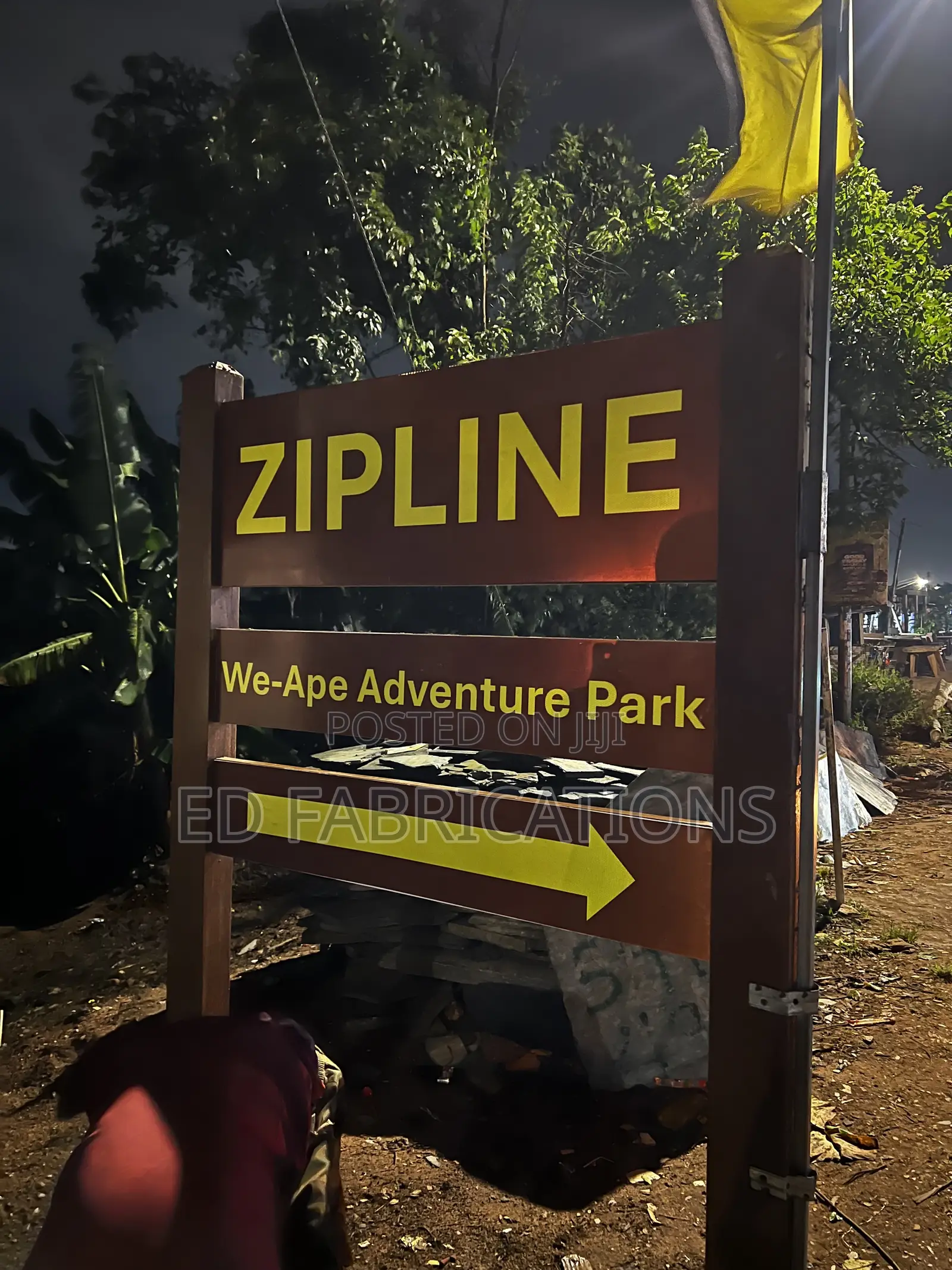 Wooden Reflective Sign Post