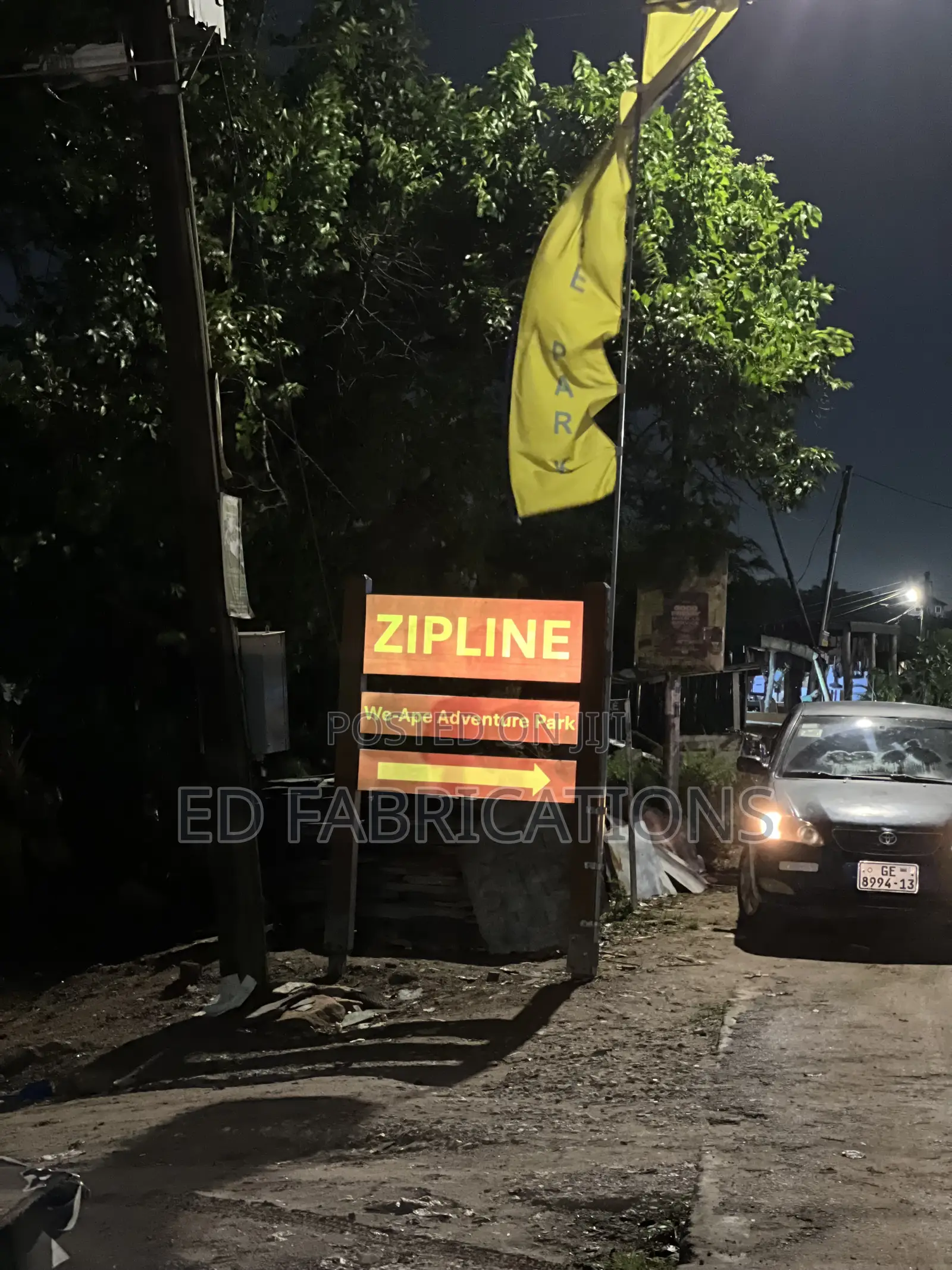 Wooden Reflective Sign Post