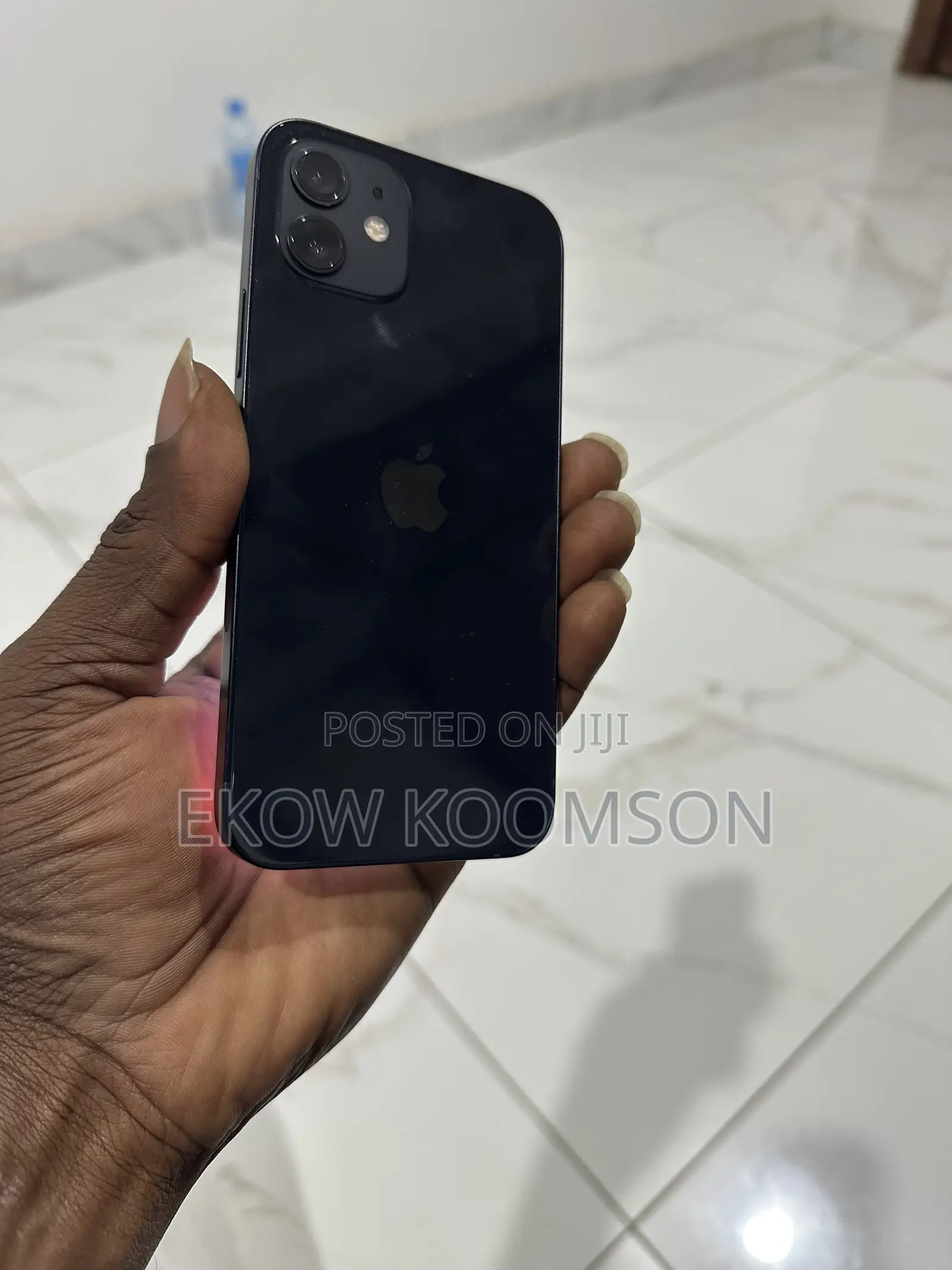 Apple iPhone 12 64 GB Black