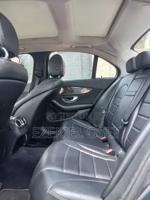 Mercedes-Benz C300 Luxury 4matic Sedan AWD (2.0L 4cyl 7A) 2017 Blue