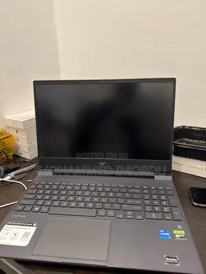 Laptop HP 15-dy1032wm 16GB Intel Core i5 HDD+SSD 256GB