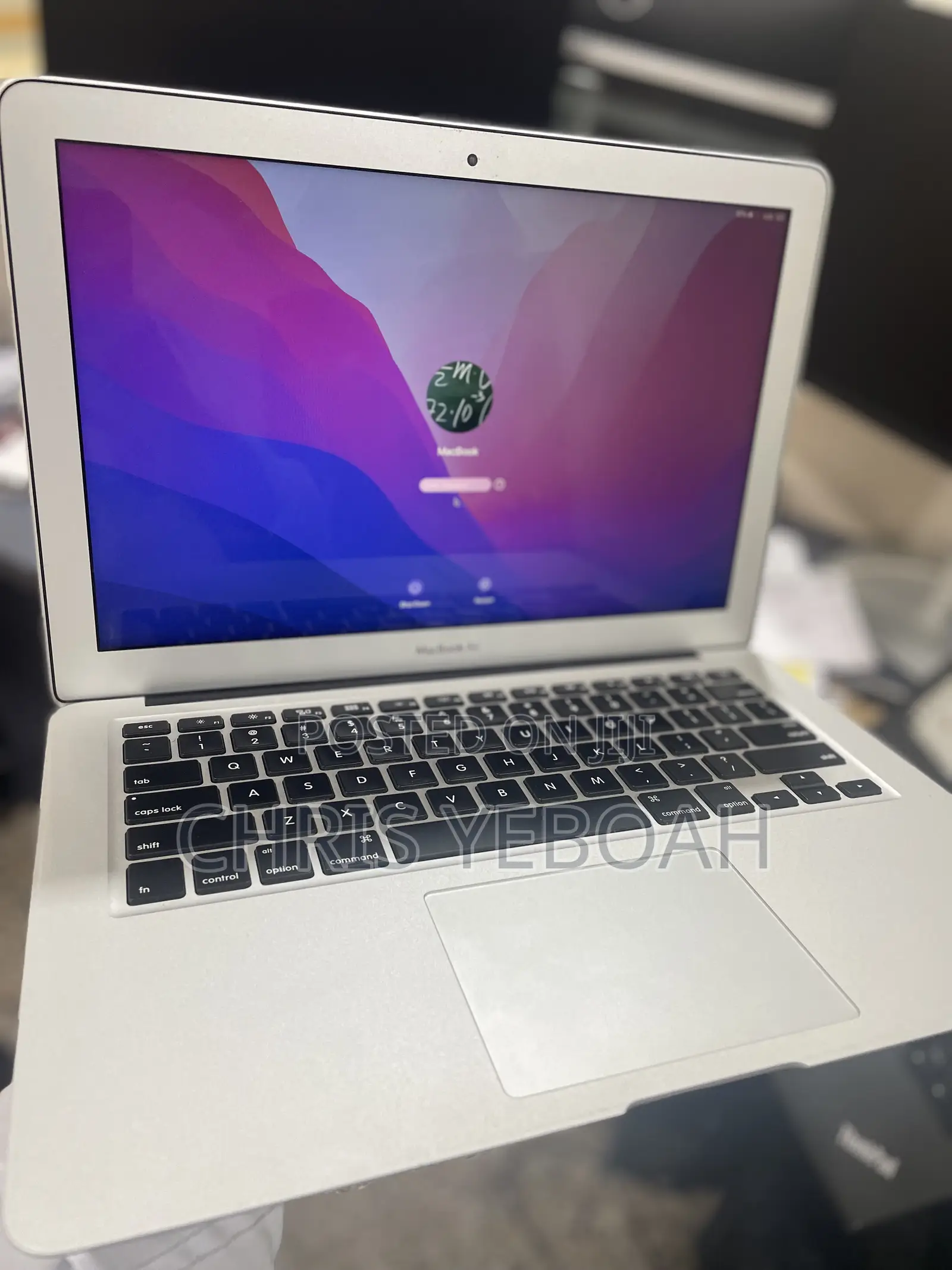 New Laptop Apple MacBook Air 2015 8GB Intel Core i5 SSD 128GB